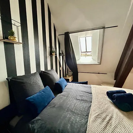 Le Petit Lemullier, Hypercenter * ディジョン