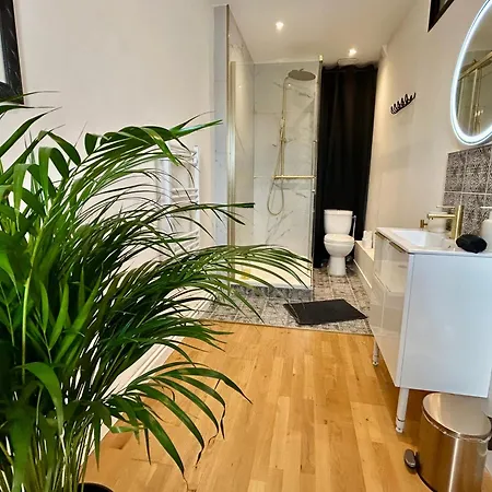 Le Petit Lemullier, Hypercenter Apartament *