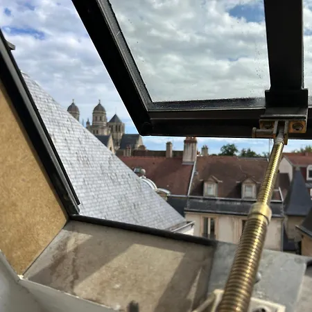 Le Petit Lemullier, Hypercenter Apartament